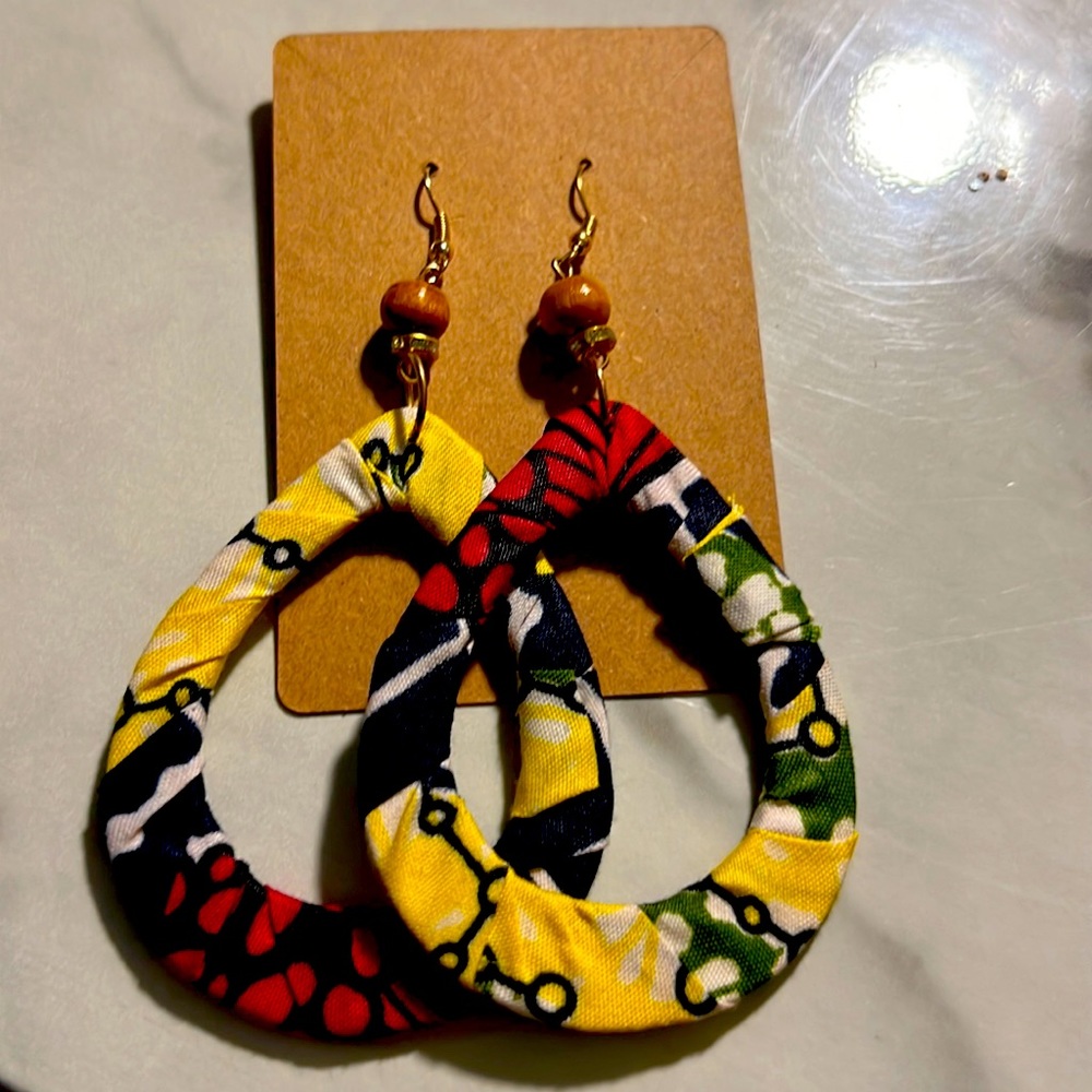 Fabric covered hoop earrings NWOT